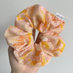 Orange patterned scrunchie (L)