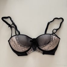 Secret Possessions csipkés melltartó