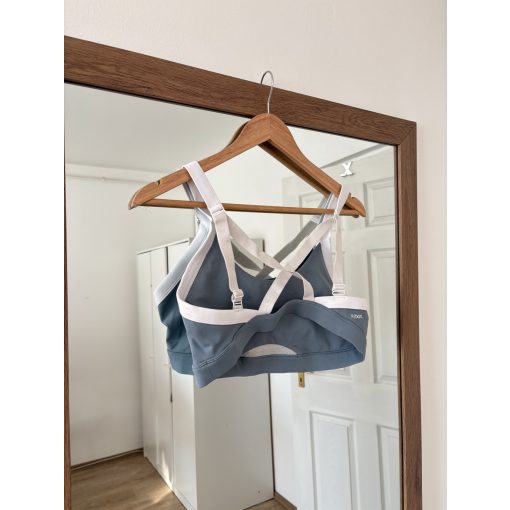 Lilybod sportmelltartó