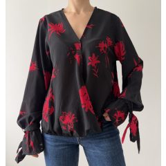 Amisu fekete virágos felső