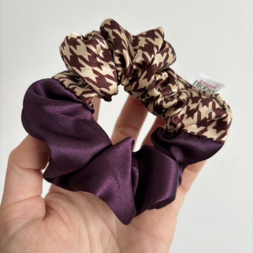 Dark purple - Brown patterned scrunchie 