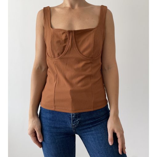 Shein barna top