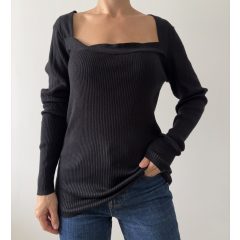 Everme fekete kötött felső